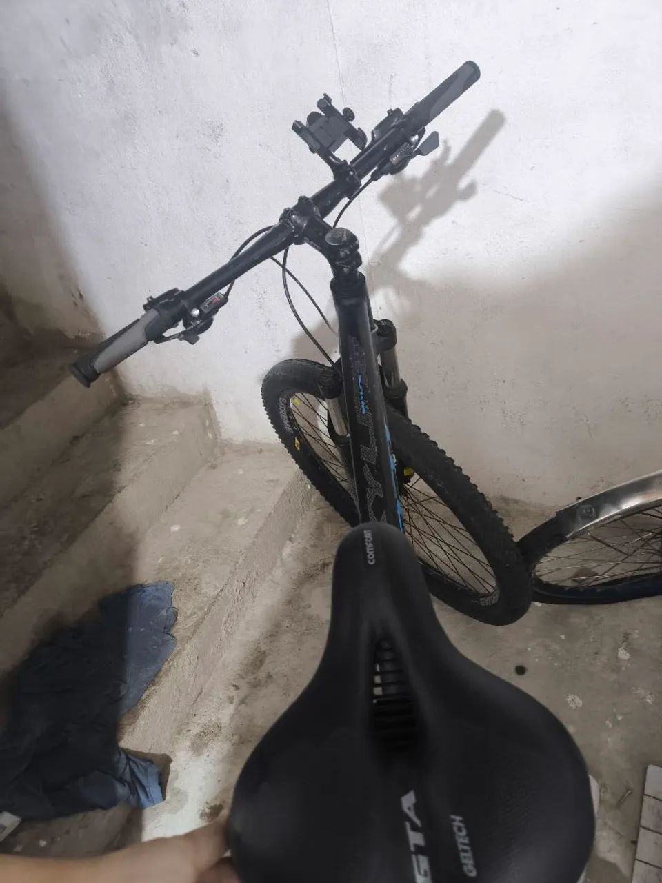 Vendo bicicleta aro 29 - Foto 2