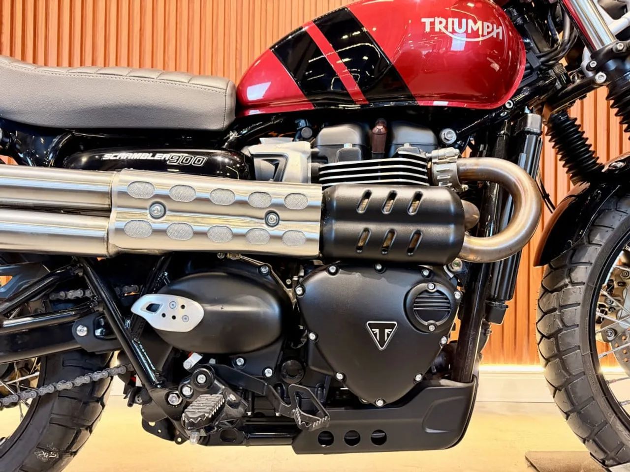 Triumph Scrambler 900CC - Foto 4