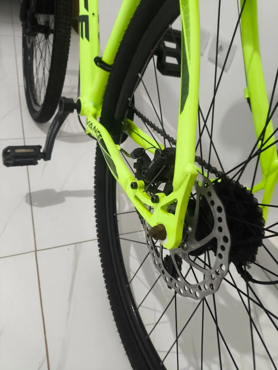 Vendo bicicleta avance aro 29  - Foto 4