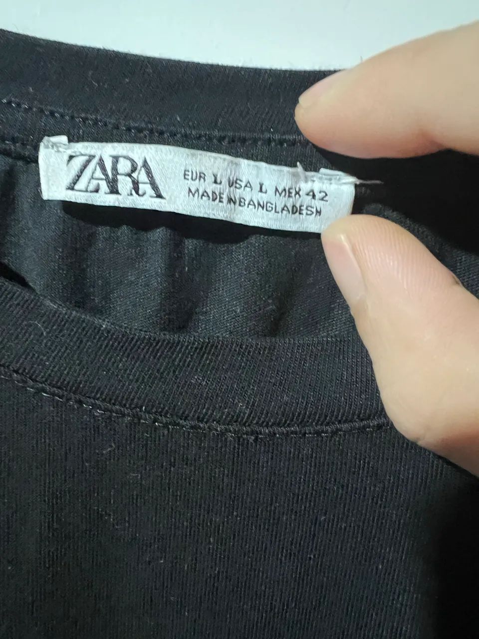 Camiseta Zara Básica  - Foto 3