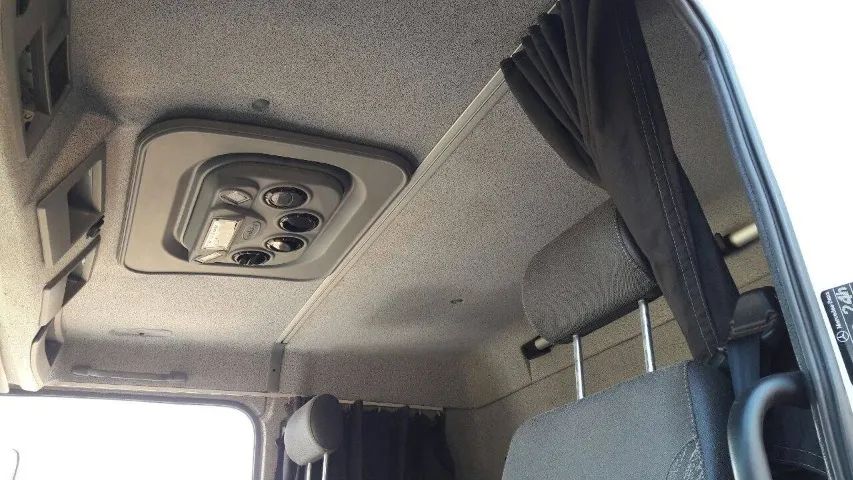Mb atego 2426 6x2 refrigerado 2014 - Foto 4