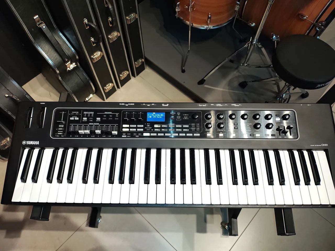 Yamaha CK61 - Foto 3