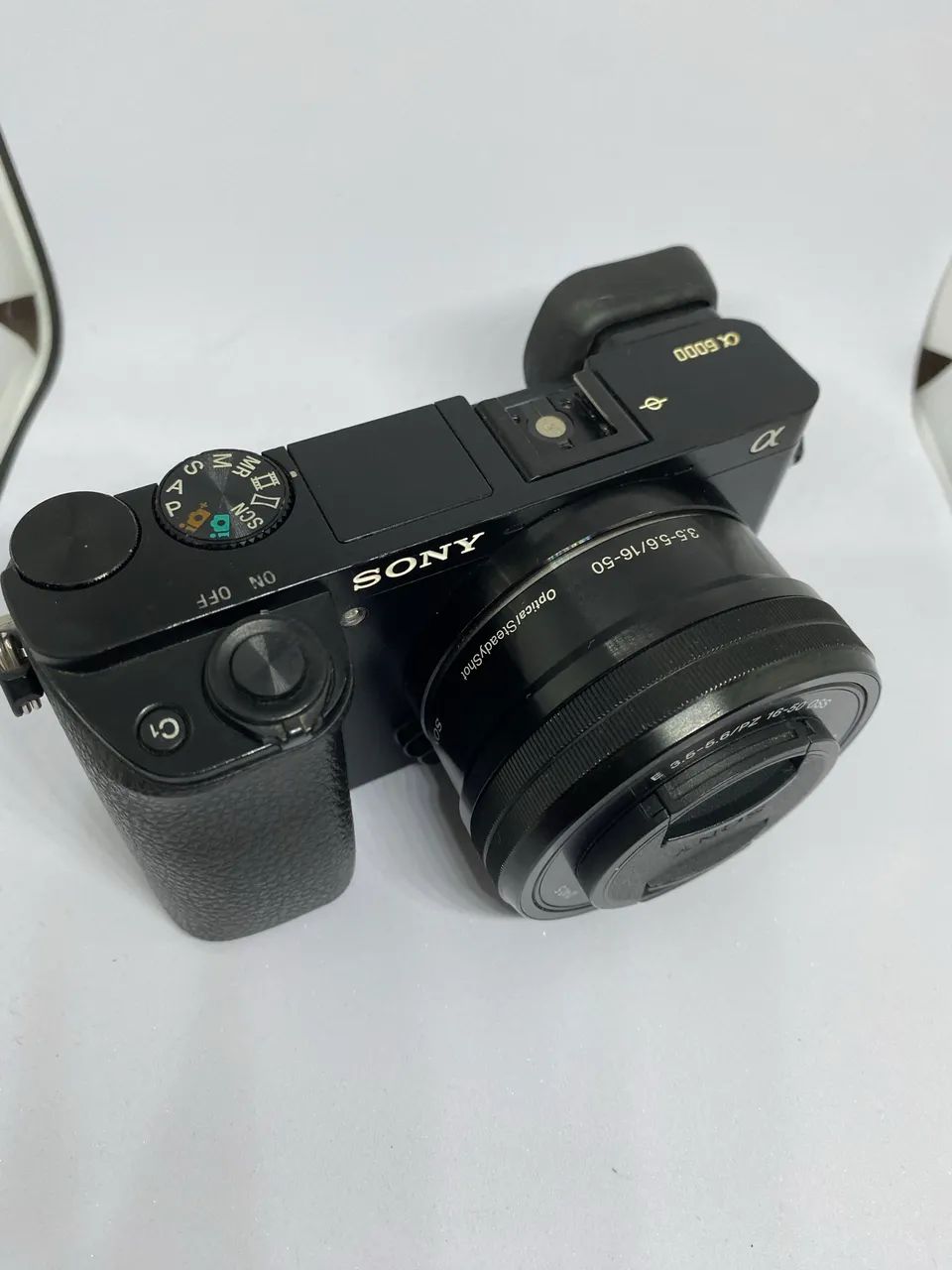 Câmera Sony a6000 - Foto 2
