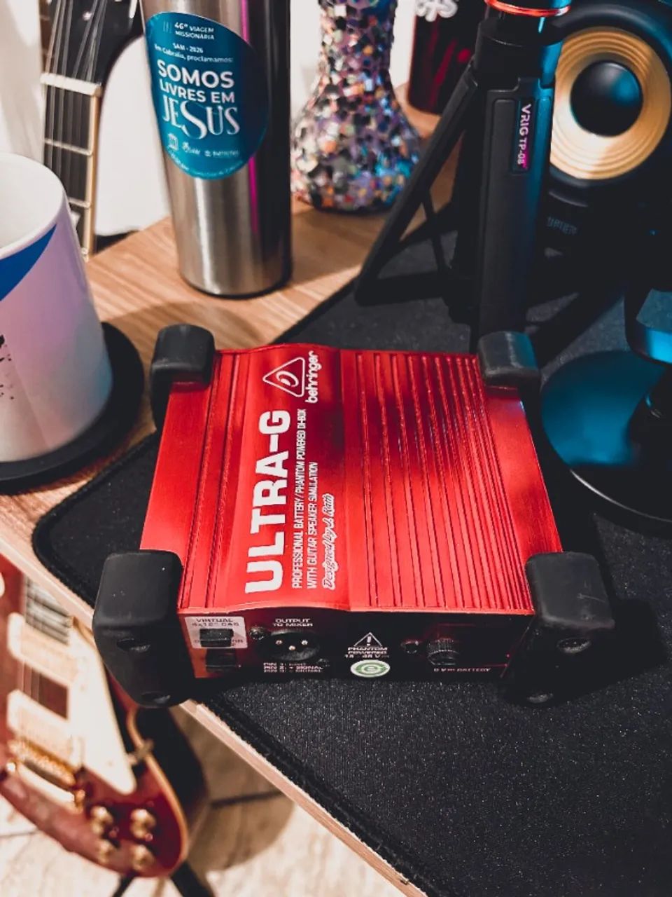 Behringer Direct Box Para Guitarras Gi 100 - Foto 2