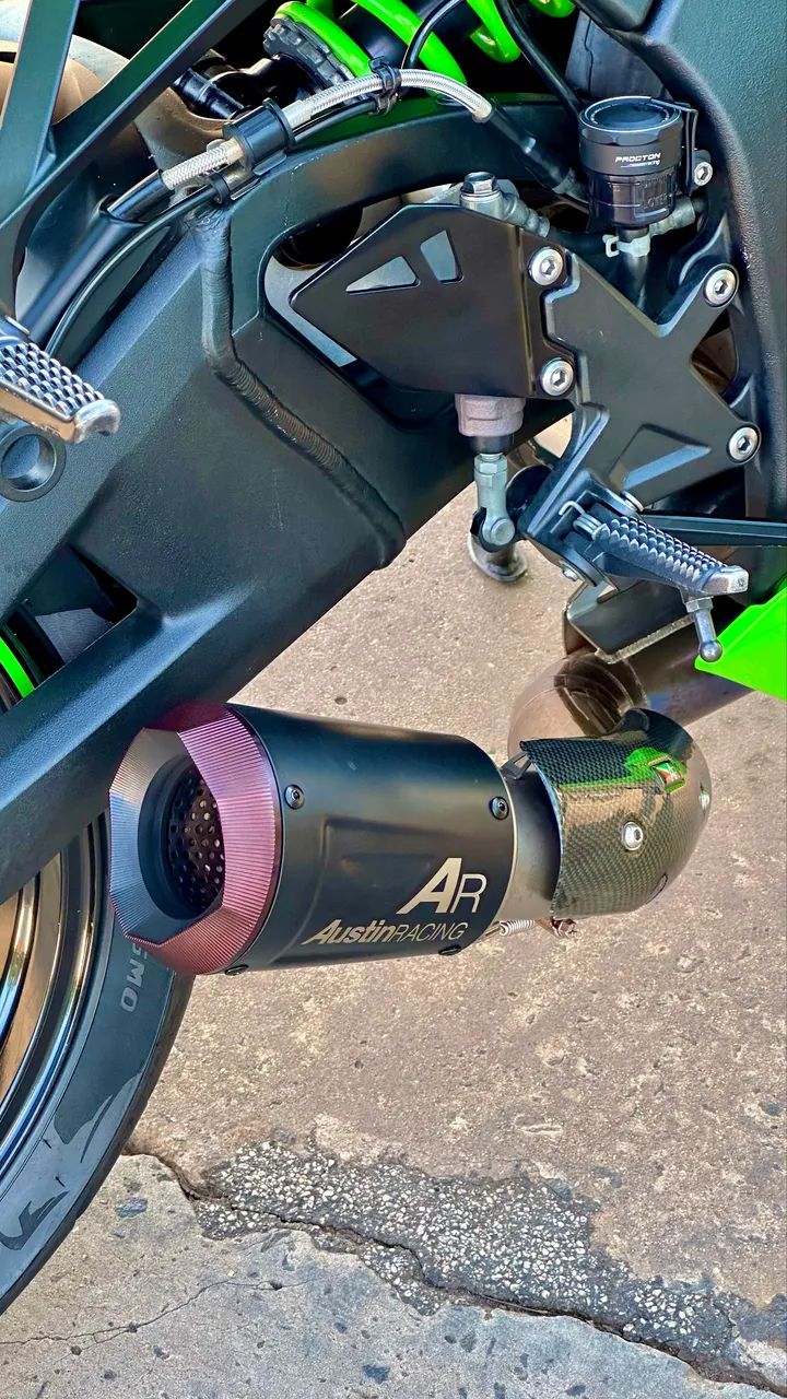 Kawasaki Zx-10/ Zx-10r 1000cc 2017 - 1517882574 | OLX