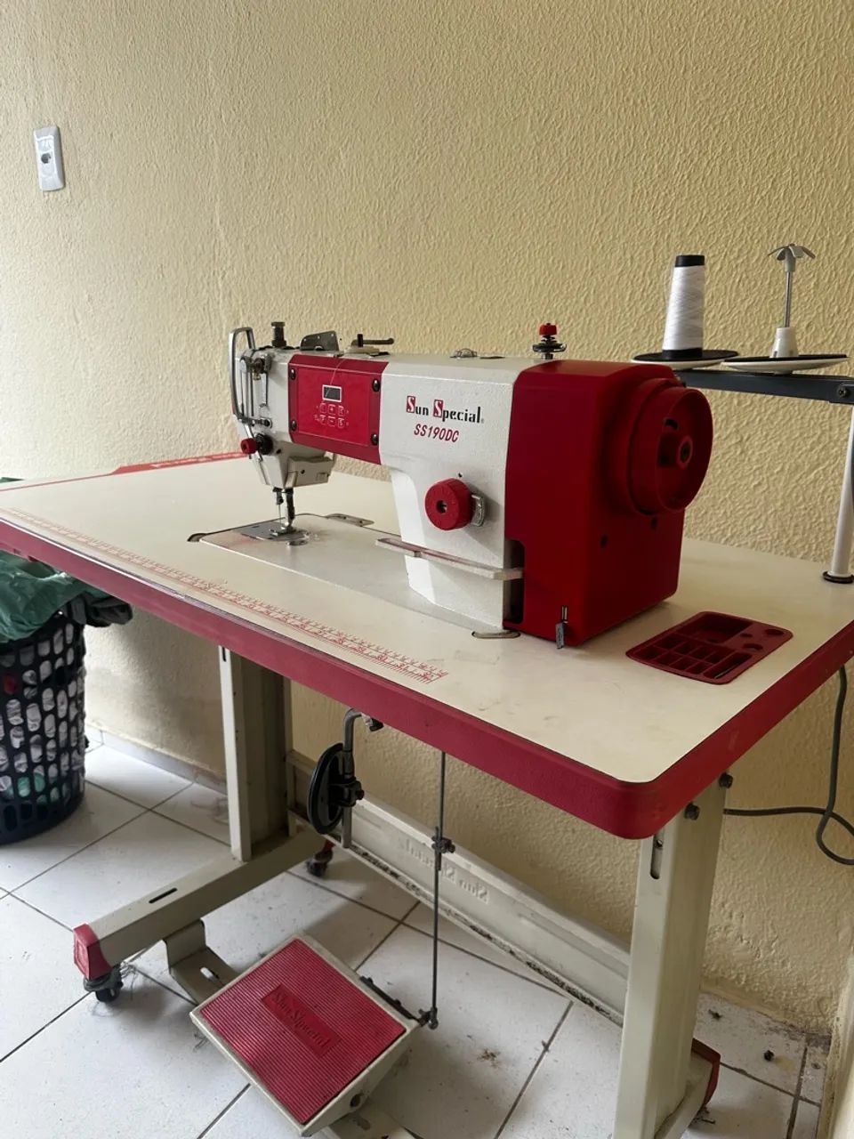 Máquina reta  - Foto 3