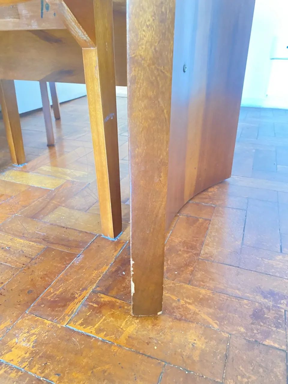 Mesa de Jantar de Madeira  - Foto 4