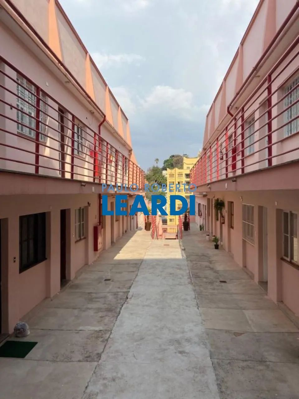 APARTAMENTO - CENTRO - MG