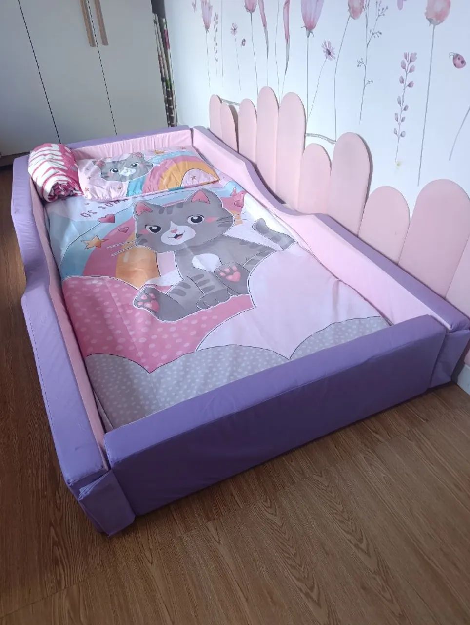 Cama montessoriana infantil rosa e lilás  - Foto 4