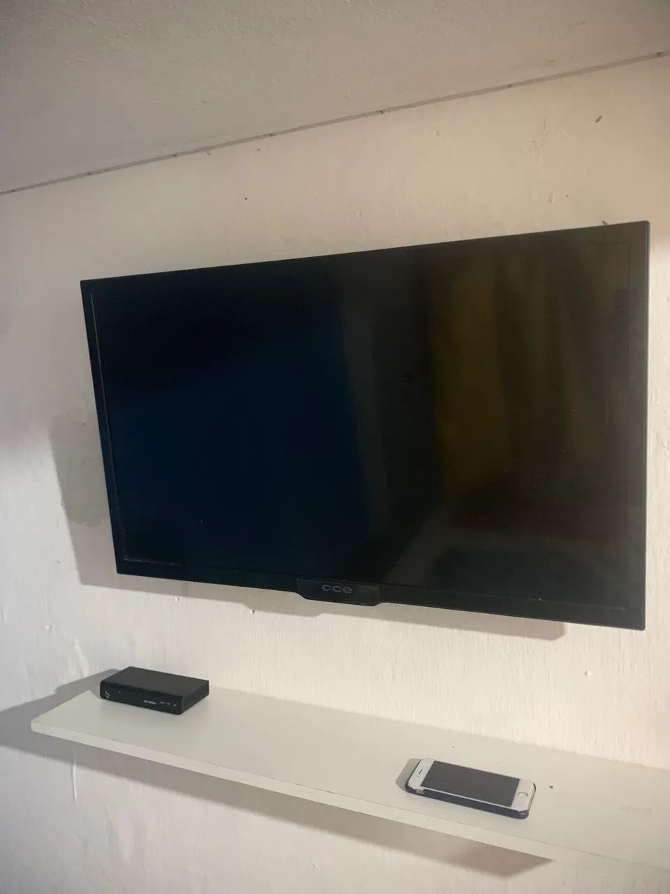 TV SEM SER SMART/ com risco na tela - Foto 3