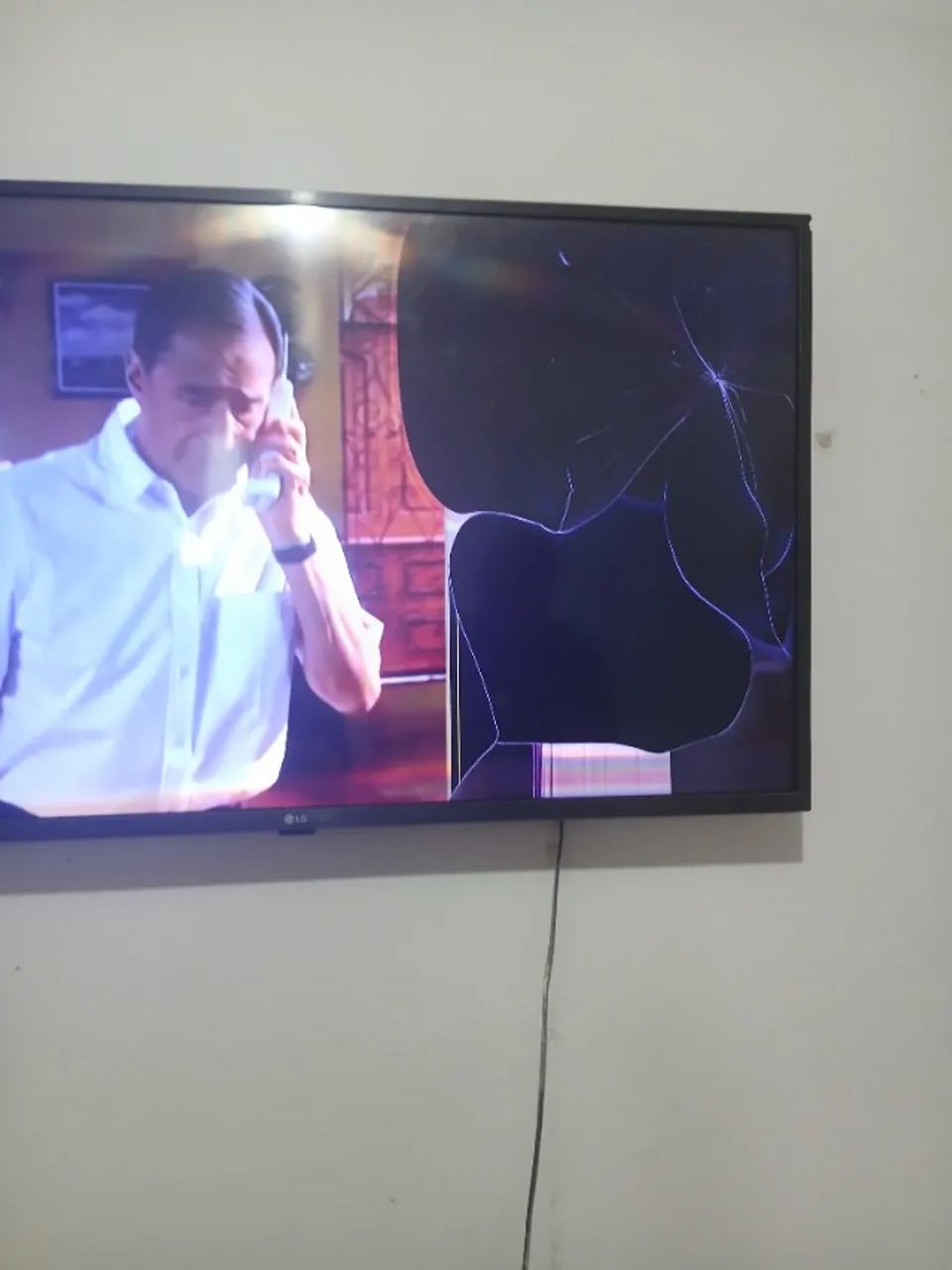 Tv quebrada - Foto 3