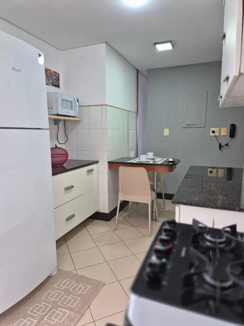 Alugo apartamento mobiliado 