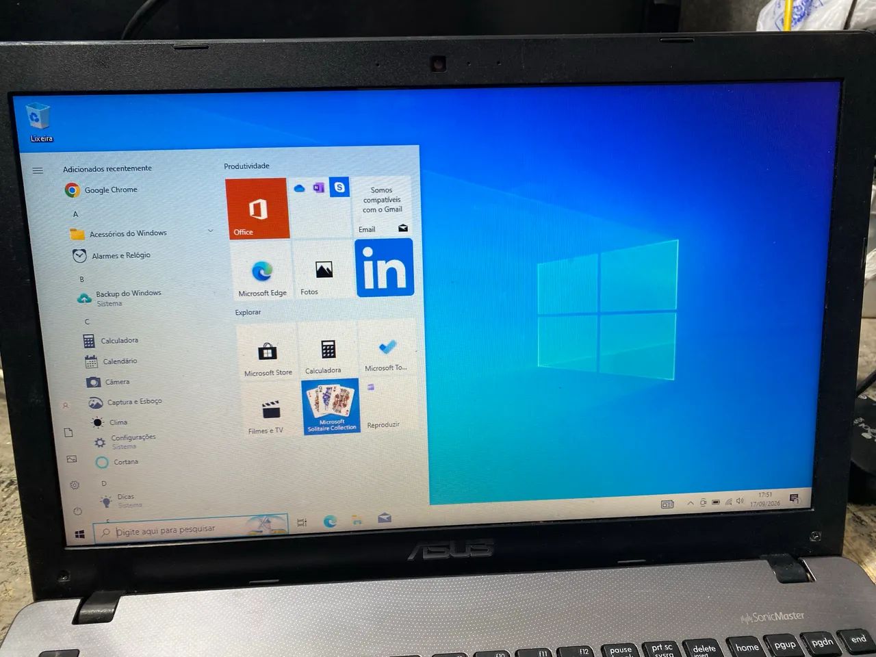 NOTEBOOK ASUS i3 - Foto 2