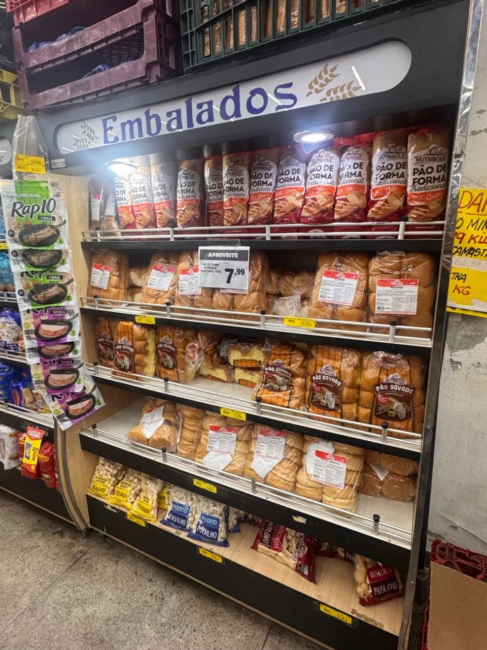 EXPOSITOR AUTO SERVIÇO VASCA DE PÃO EMBALADOS  - Foto 2