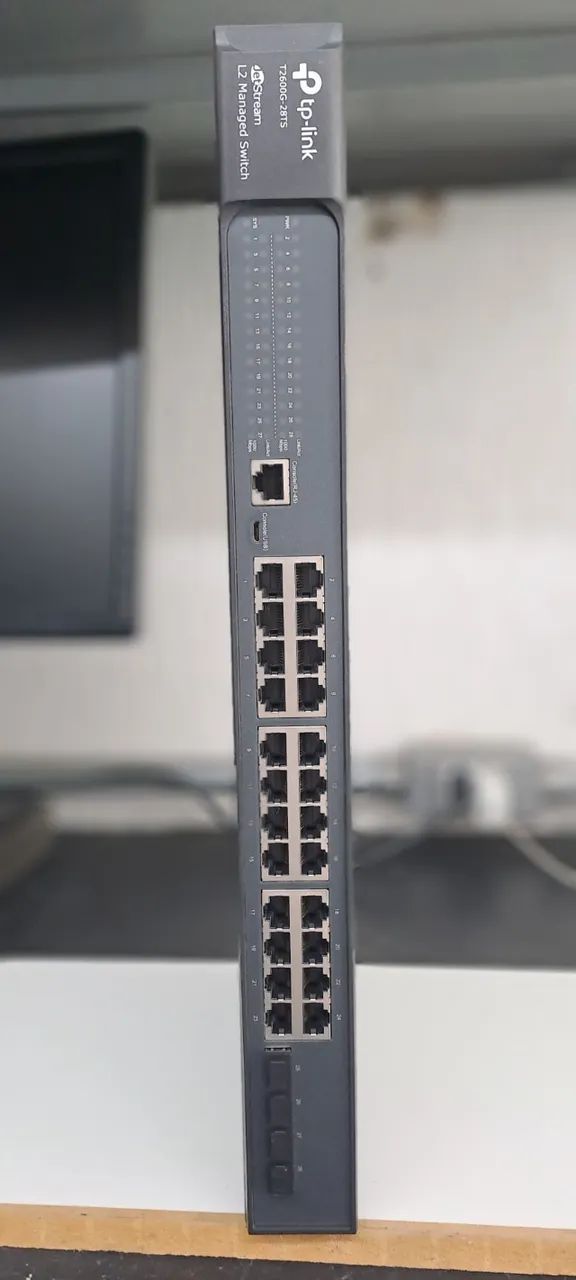 SWITCH TP-LINK T2600G-28TS GIGABIT (USADO) - Foto 3