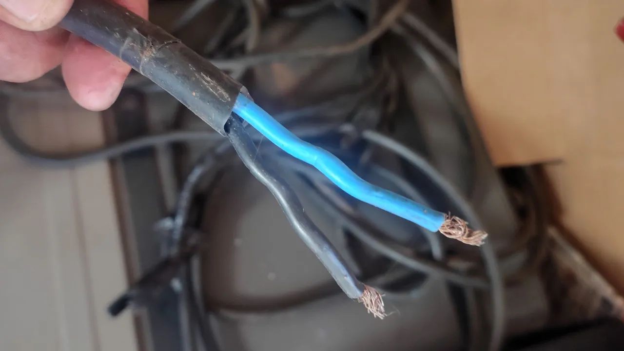 Geladeira resfriar 75 litros 5 meses de uso. - Foto 3