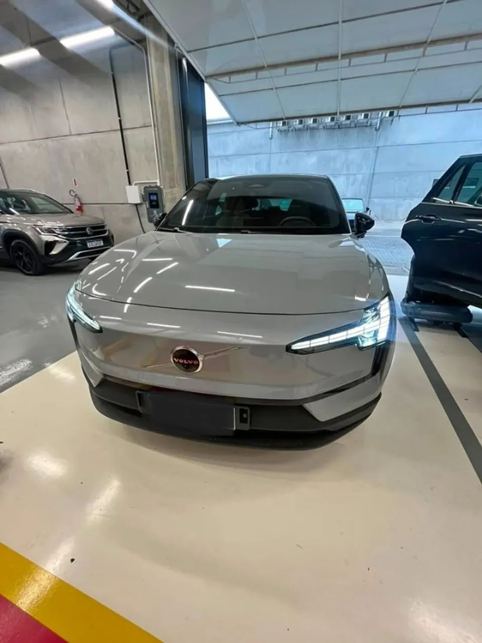 Volvo EX30 E60 Ultra (elétrico) 2024 - Foto 3