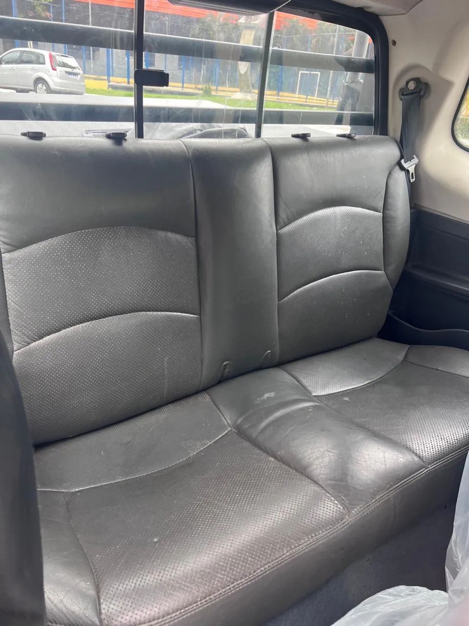 Fiat Strada Adventure1.8/ 1.8 Locker Flex CD 2012 - Foto 4