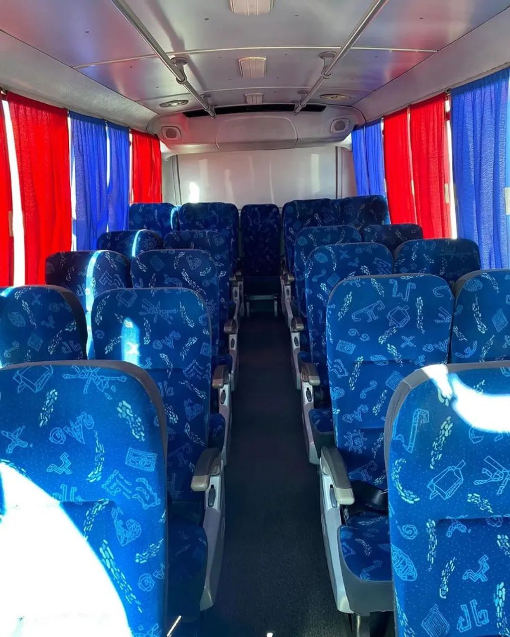 MICROÔNIBUS VOLARE W8 - Foto 4