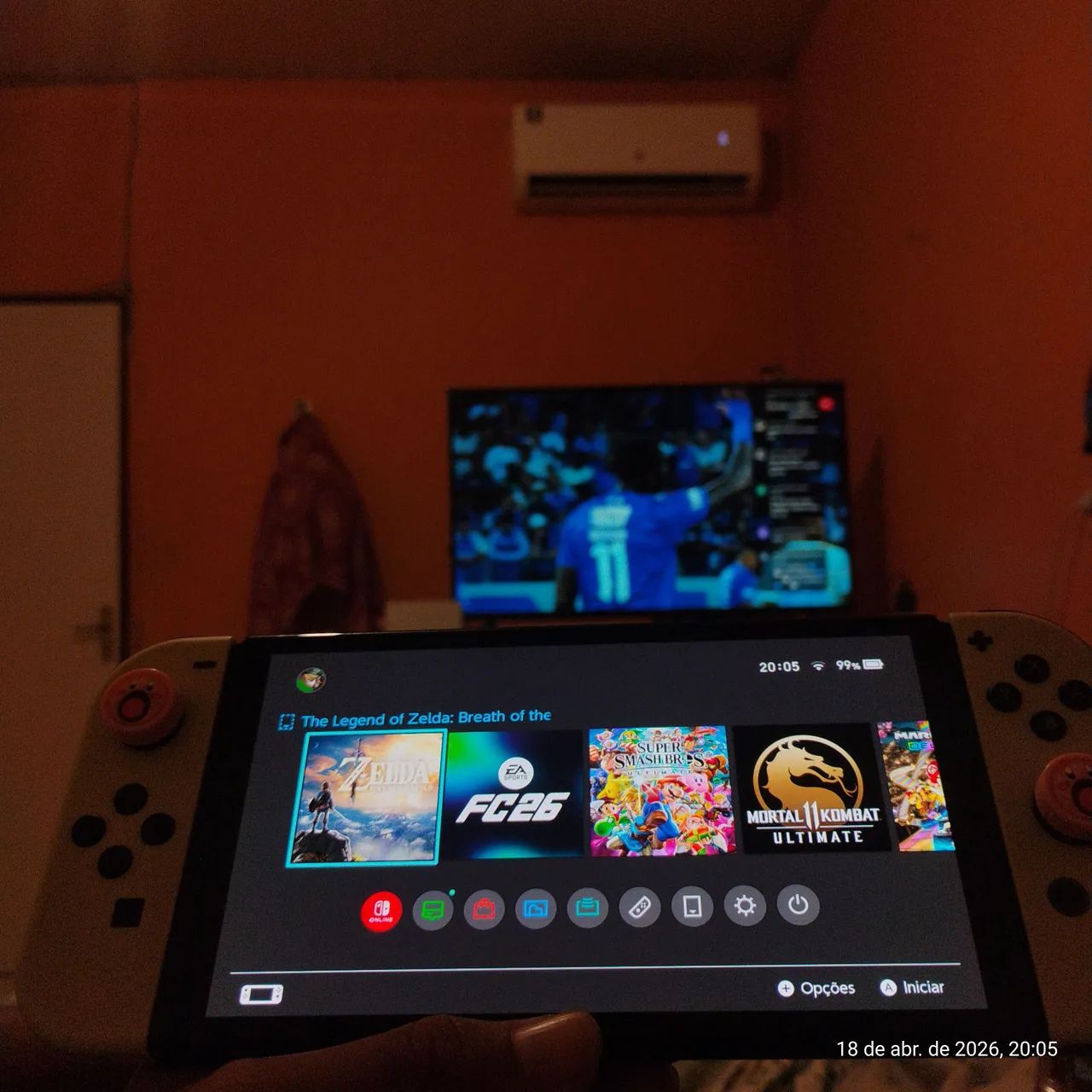 Vendo ou troco Nintendo Switch OLED por PS4 pro - Consoles de