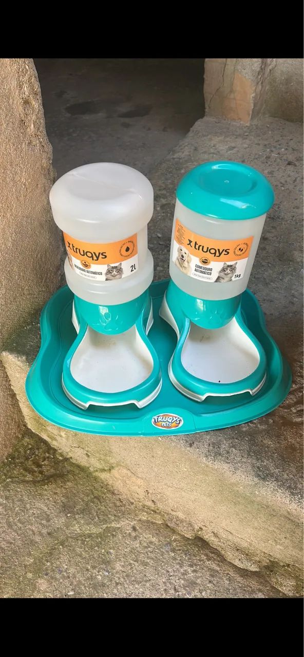 Comedouro cão e gato