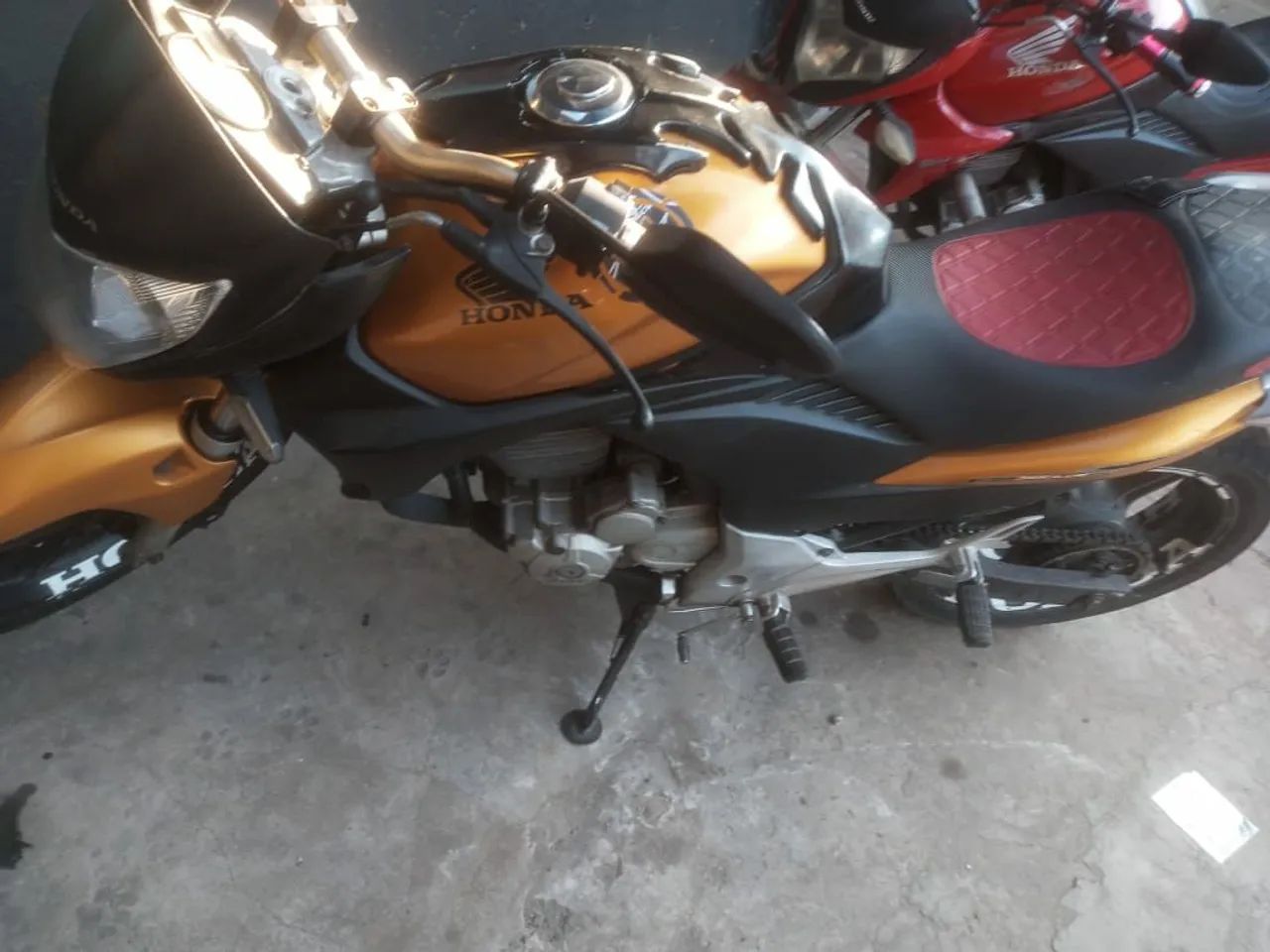 Honda 300  - Foto 5