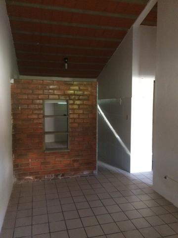 Excelente Casa 52m2, 02 Quartos, 01 Vaga, Poço Artesiano em Pau Amarelo Ótima Localização - Foto 8