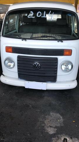 Vendo kombi 2014 9lugares