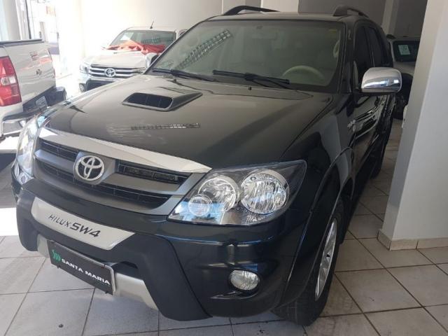 Toyota Hilux Sw4 SRV AUT. 4X4 - 05 LUG. 4P