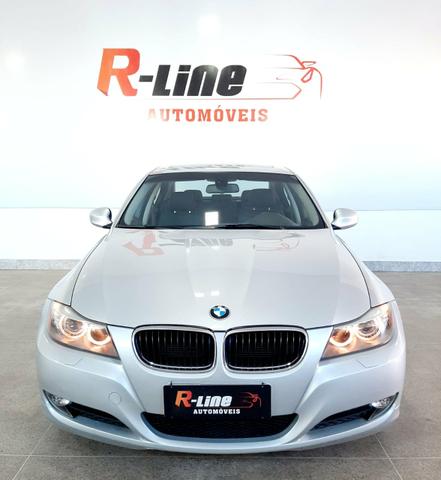 BMW 320i Automática /Conservada/Baixa km - Foto 4