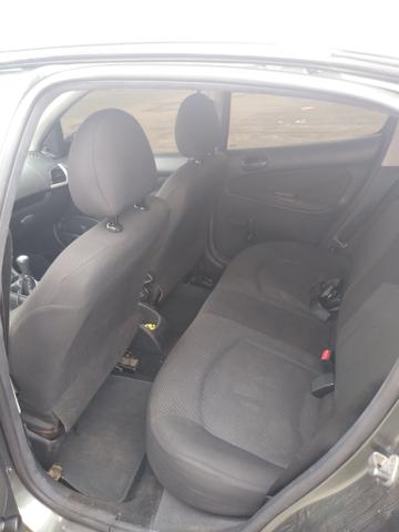 Peugeot 207 - Foto 6