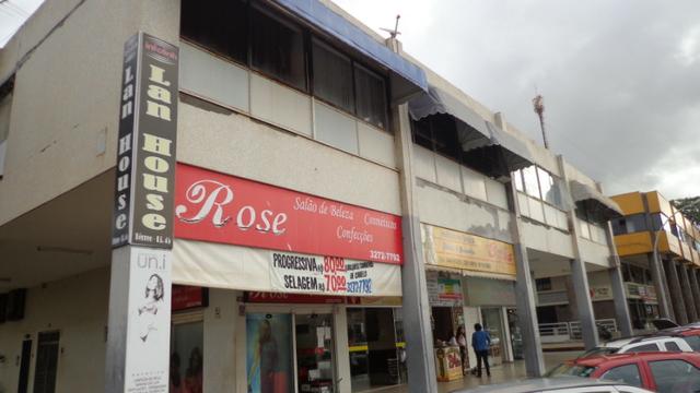 CLN 410 Bloco B ( 1 quarto reformado)