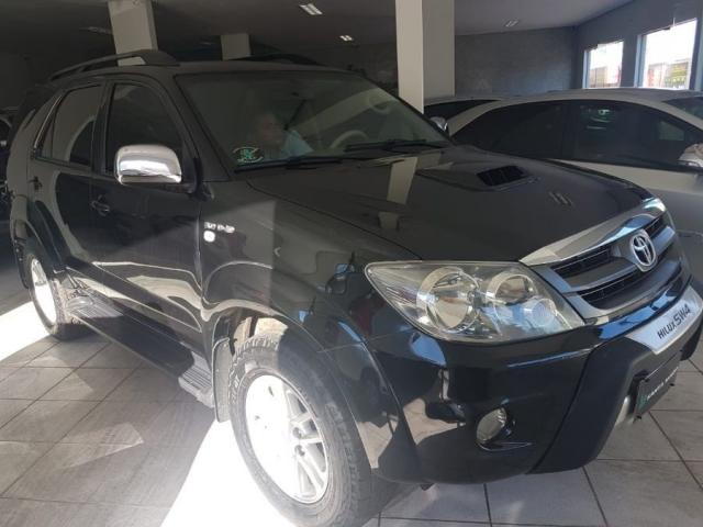 Toyota Hilux Sw4 SRV AUT. 4X4 - 05 LUG. 4P - Foto 2