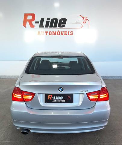 BMW 320i Automática /Conservada/Baixa km - Foto 5