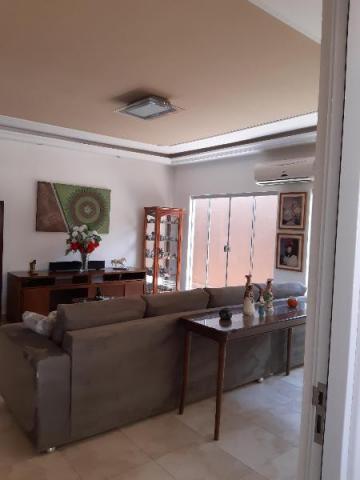 Casa com três suítes, em terreno enorme. - Foto 4