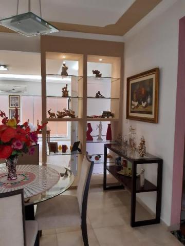 Casa com três suítes, em terreno enorme. - Foto 8