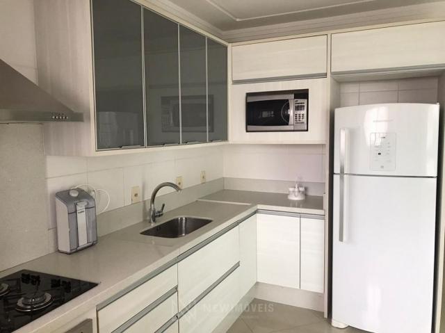 Apartamento Quadra Mar Mobiliado 3 Suítes - Foto 10