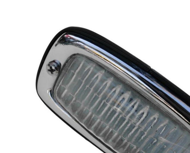 Lanterna Luz Ré Kombi Cromado Lente Cristal Resina Novo - Foto 4