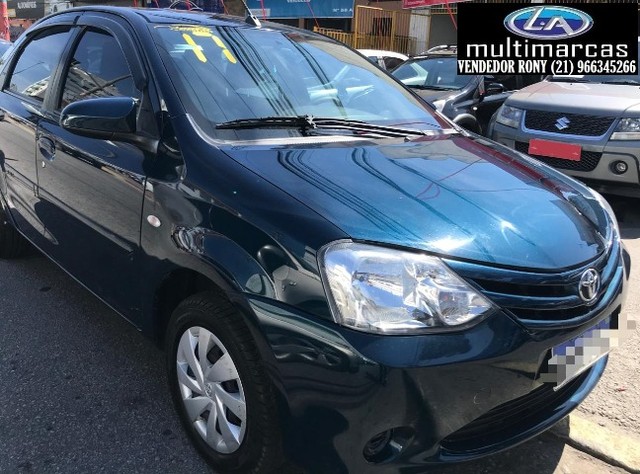 TOYOTA ETIOS SEDÃ 1.5 XS AUT. 2017 + GNV. ENTRADA AA PARTIR DE 9.500,00 + 699,99 FIXAS.