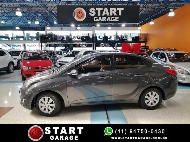HYUNDAI HB20S 1.6 COMFORT PLUS 16V FLEX 4P AUTOMÁTICO