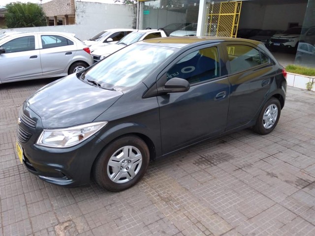 CHEVROLET ONIX HATCH JOY 1.0 8V FLEX 5P MEC. 2018 REAL SEMINOVOS