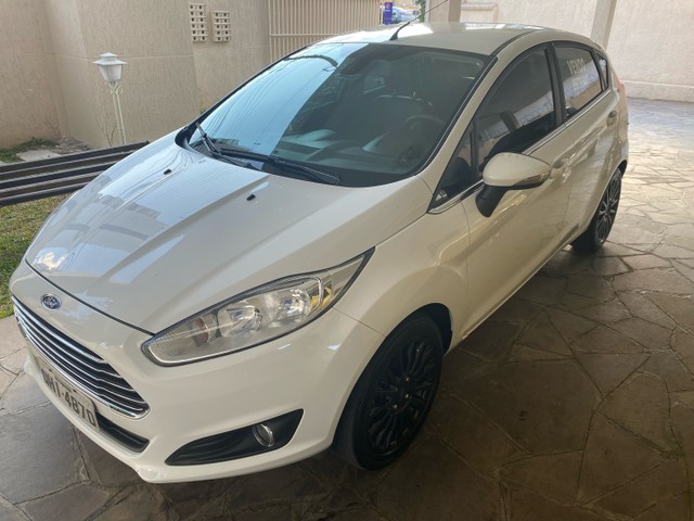 NEW FIESTA TITANIUM, LEIA O ANÚNCIO