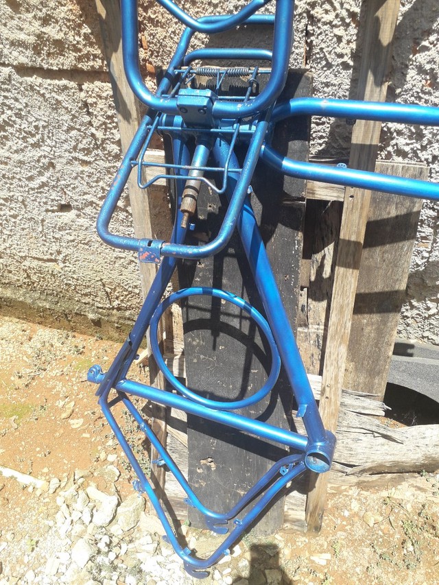 Quadro de bicicleta monark pintando azul metálico com garupa - Carros, vans  e utilitários - Jardim dos Pequis, Sete Lagoas 1000021105 | OLX