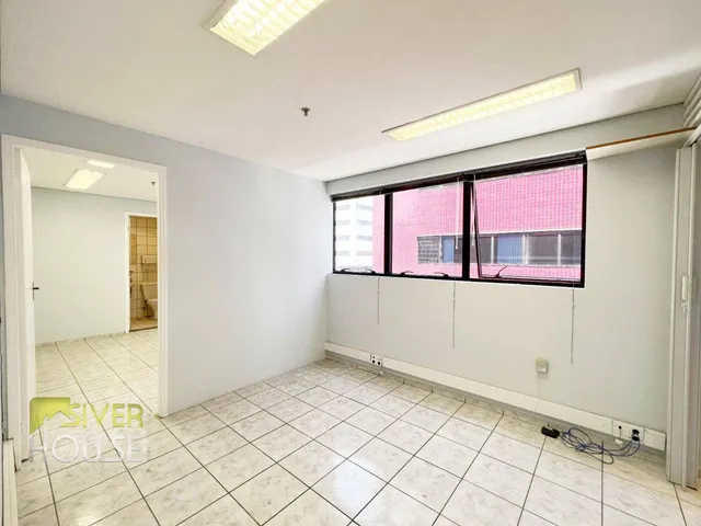 Sala para alugar no metrô São Judas
