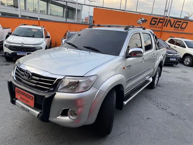 Hilux SR Flex 4x2 Automático - 2012 - Foto 2