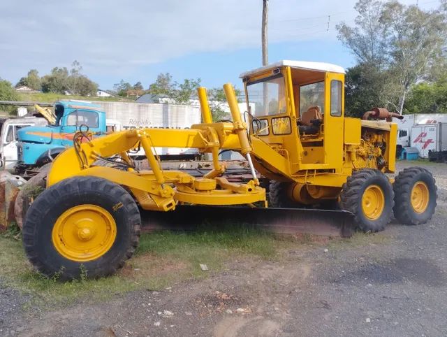 Motoniveladora 165 s , motor Scania REPASSE 