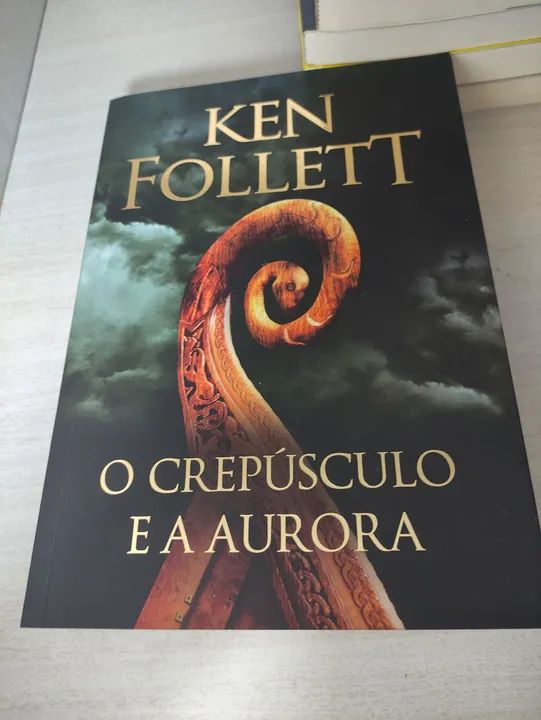 Livro O Crepúsculo e Aurora. - Foto 4