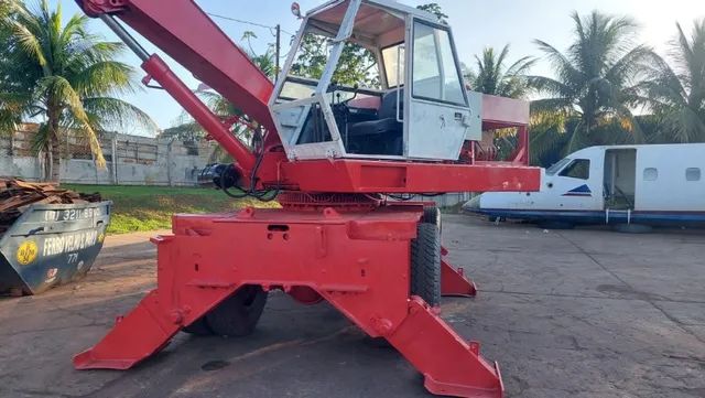 escavadeira poclain ly 80 de pneus com eletro imã - Foto 3