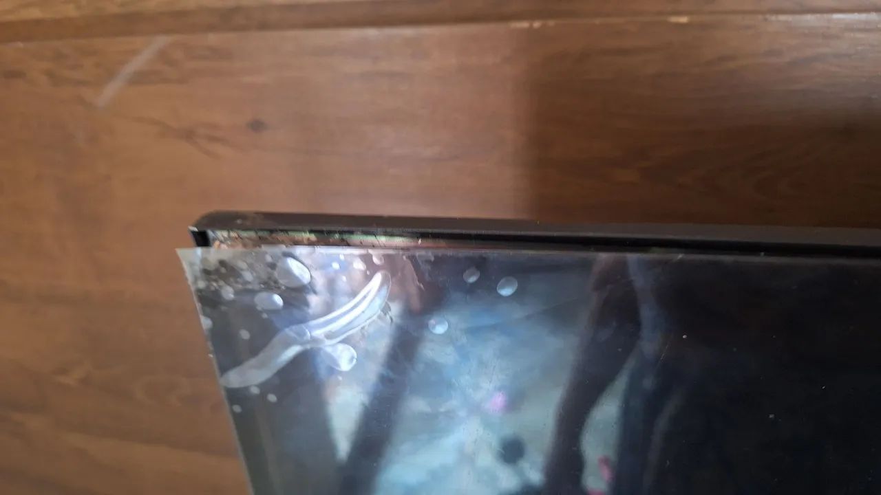 TV 50 polegadas com tela quebrada - Foto 2