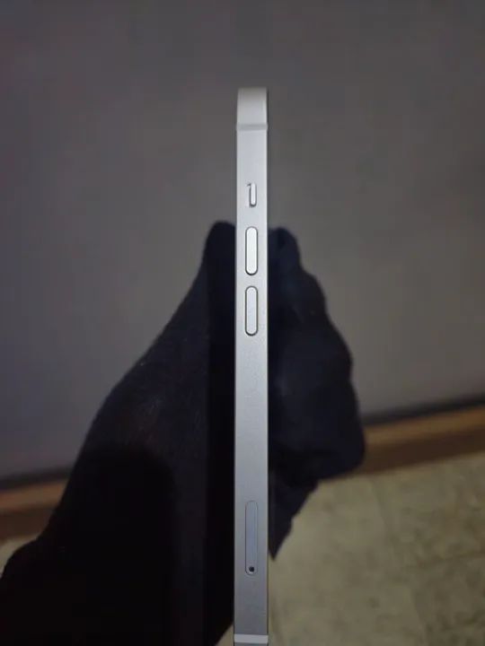 iPhone 13 128GB semi novo  - Foto 4